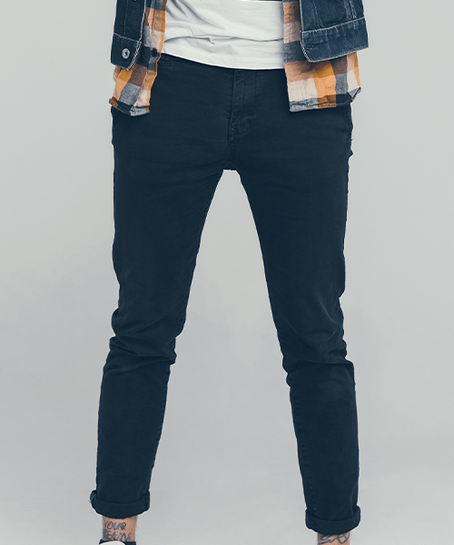 Fashion portrait of young elegant woman